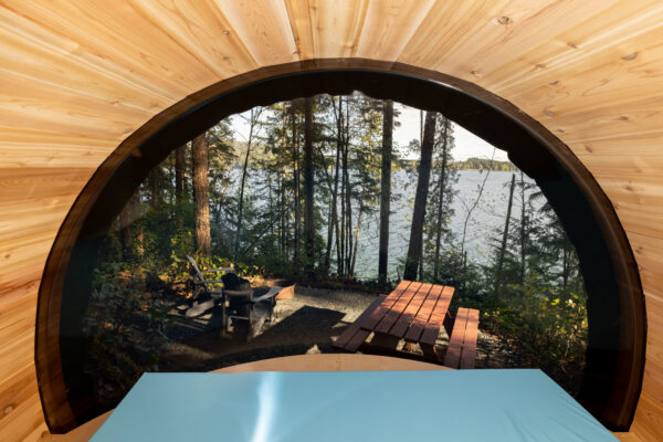 Sleeping Barrel with a view over Comox Lake